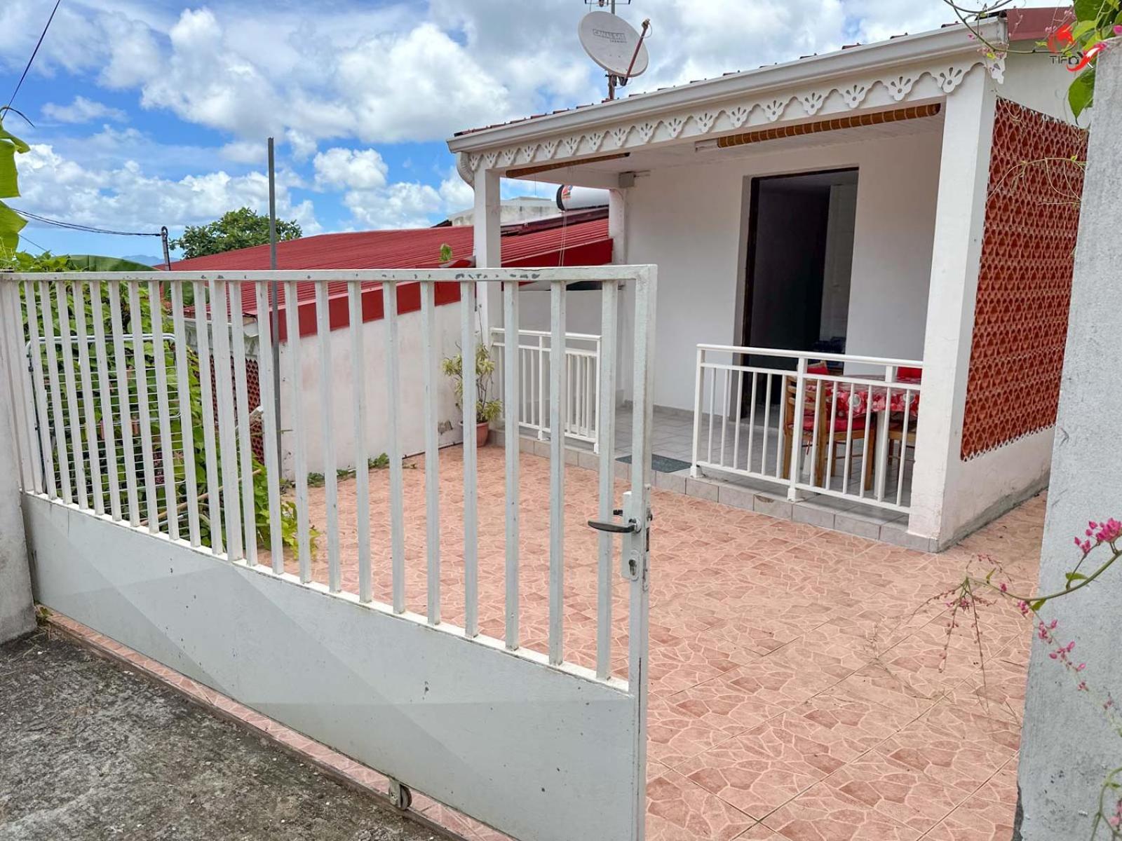 Vila Chez Zèlou Sainte-Anne Exteriér fotografie